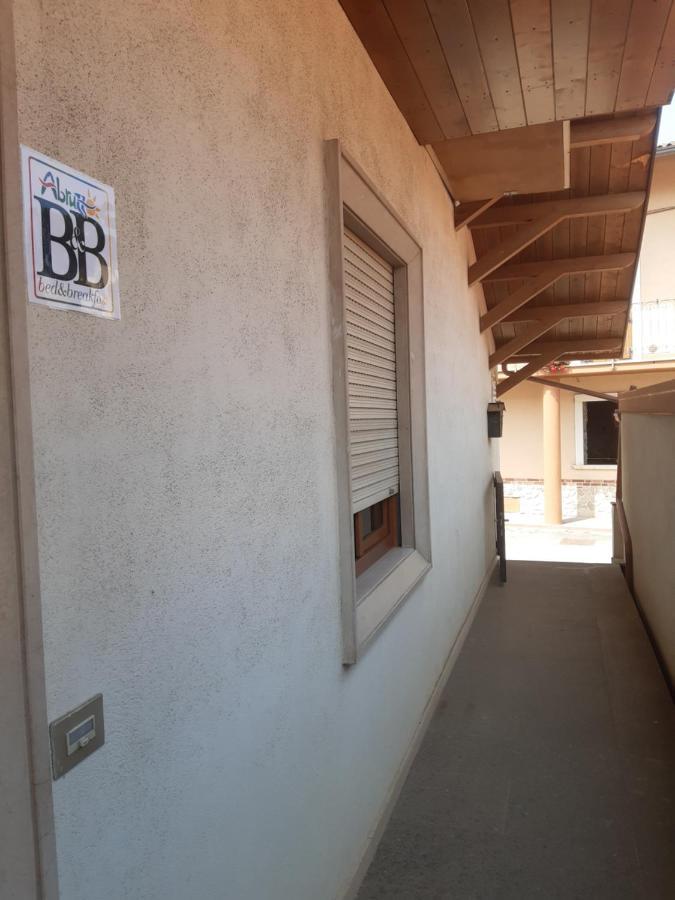 Casa Guerrino Acomodação com café da manhã LʼAquila Exterior foto