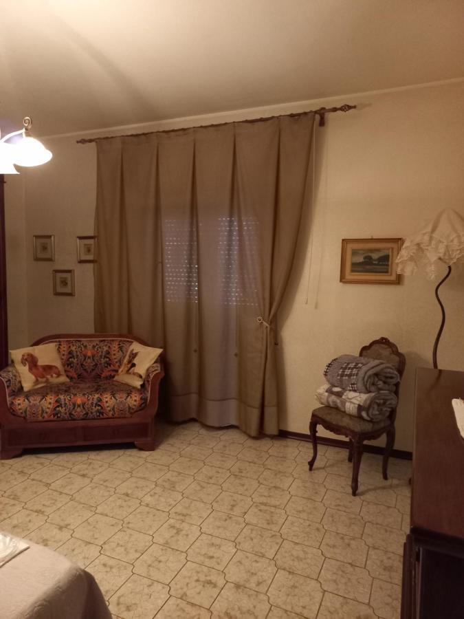 Casa Guerrino Acomodação com café da manhã LʼAquila Exterior foto
